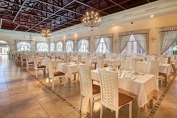 Hotel Majestic Colonial Club Punta Cana - Only Adults